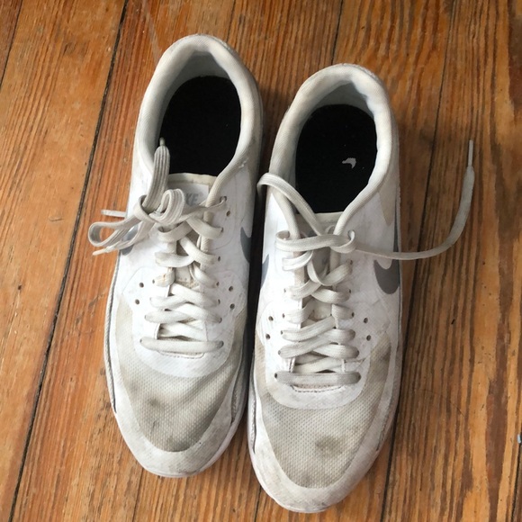 Chunky white Nike Air Max size 10 - Picture 1 of 5